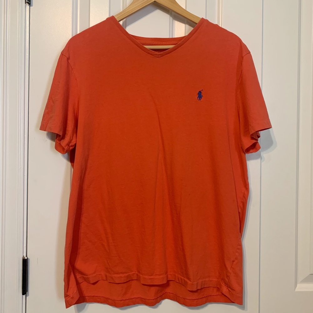2 polo T-shirts